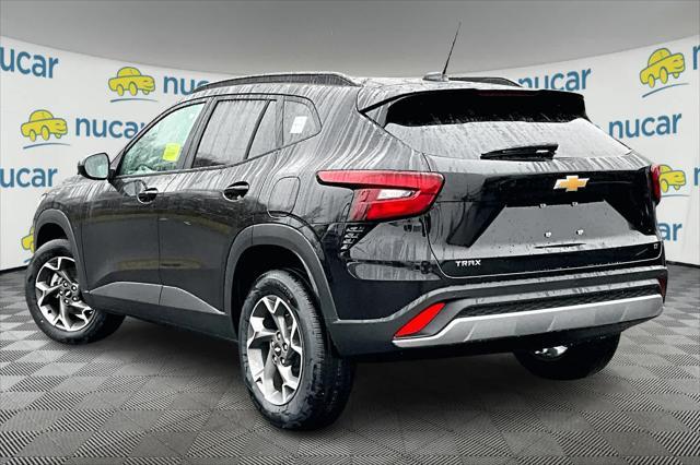 new 2025 Chevrolet Trax car, priced at $24,735