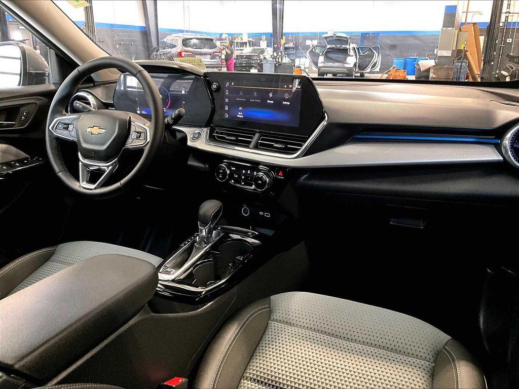 used 2025 Chevrolet Trax car, priced at $23,500