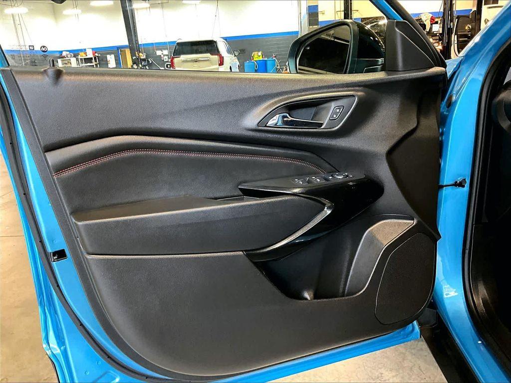 used 2025 Chevrolet Trax car, priced at $23,900