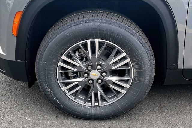 new 2025 Chevrolet Traverse car, priced at $45,045