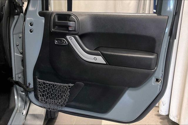 used 2015 Jeep Wrangler Unlimited car, priced at $18,900