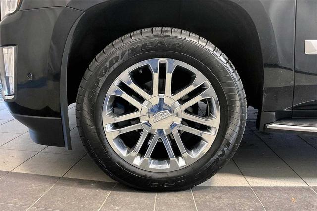 used 2020 Cadillac Escalade ESV car, priced at $35,900