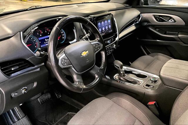 used 2022 Chevrolet Traverse car, priced at $27,900