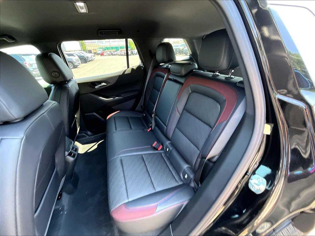 new 2026 Chevrolet Equinox car, priced at $37,260