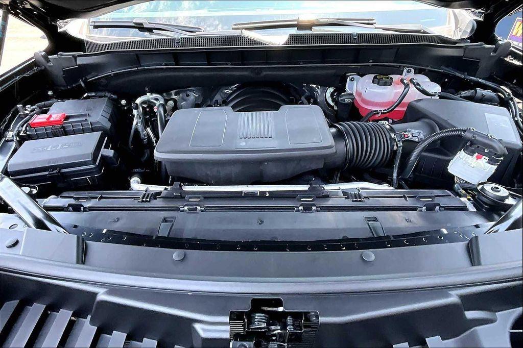 new 2025 Chevrolet Tahoe car, priced at $67,525