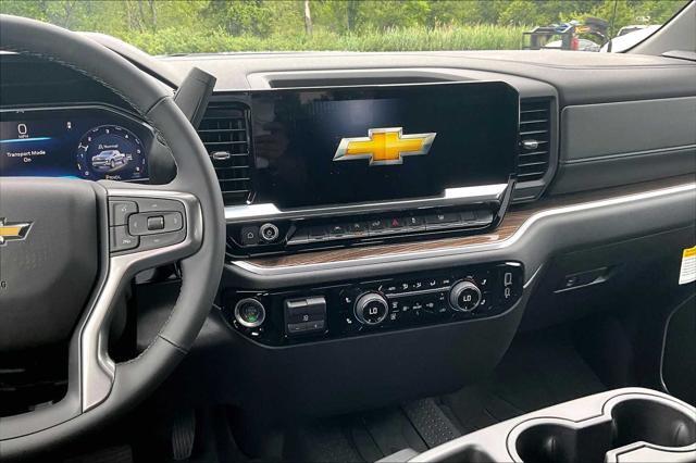 new 2025 Chevrolet Silverado 1500 car, priced at $52,775