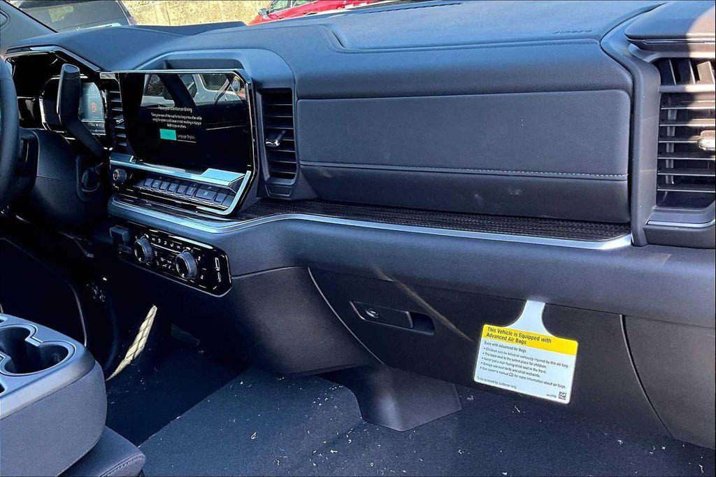 new 2025 Chevrolet Silverado 1500 car, priced at $45,645