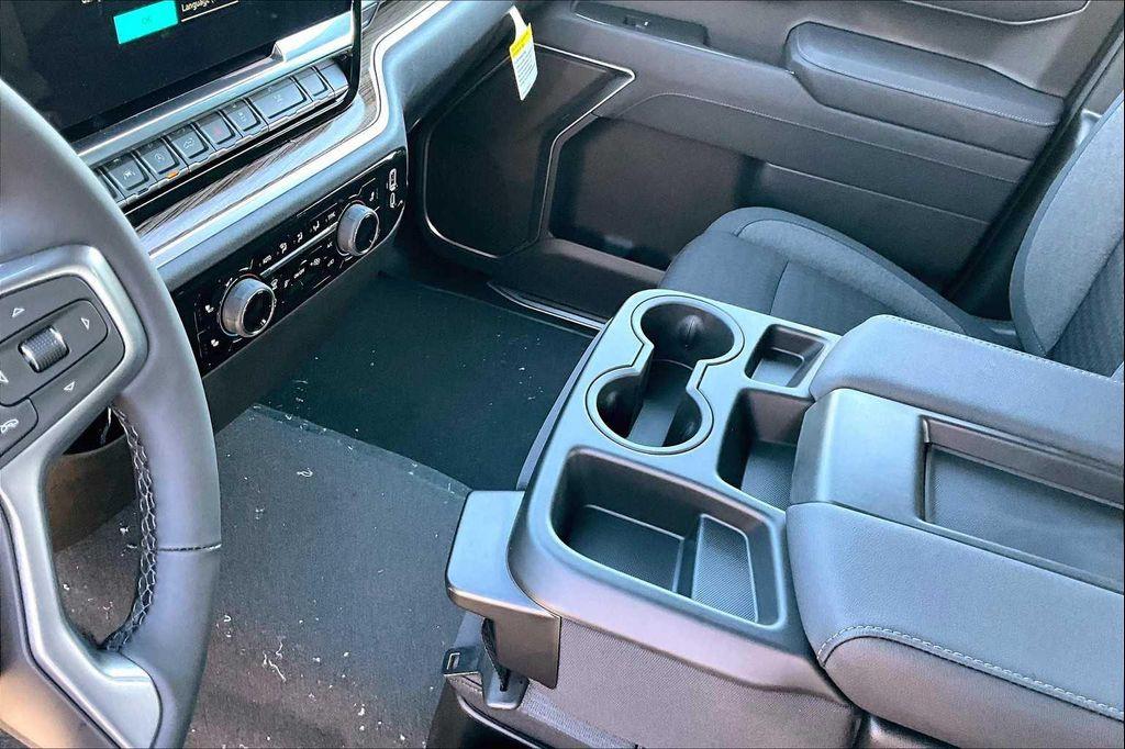 new 2025 Chevrolet Silverado 1500 car, priced at $45,645