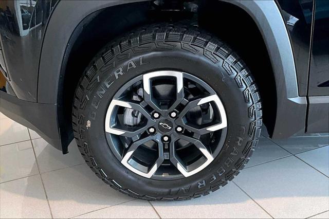 new 2026 Chevrolet Equinox car, priced at $38,135