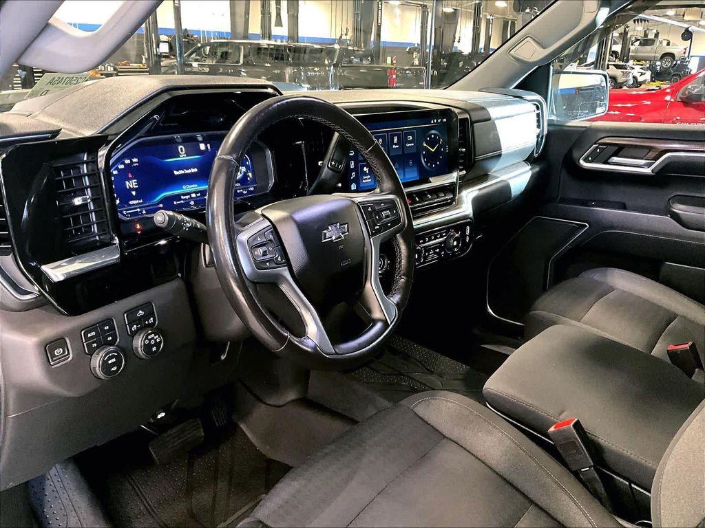 used 2022 Chevrolet Silverado 1500 car, priced at $39,900