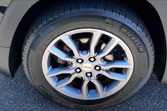 used 2022 GMC Terrain car, priced at $25,300