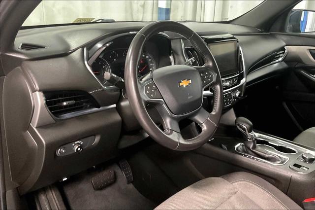 used 2022 Chevrolet Traverse car, priced at $30,800