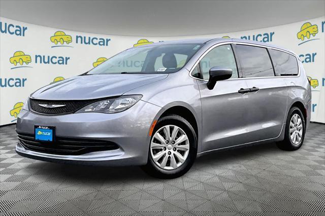 used 2018 Chrysler Pacifica car, priced at $13,600