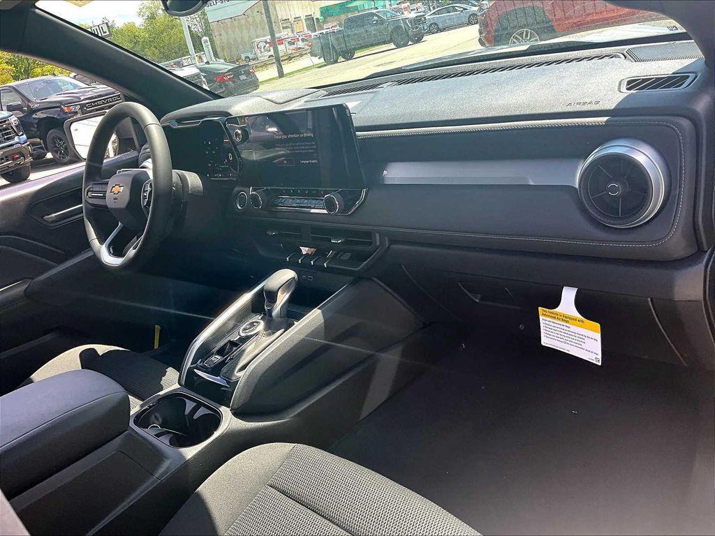 new 2025 Chevrolet Colorado car, priced at $38,890