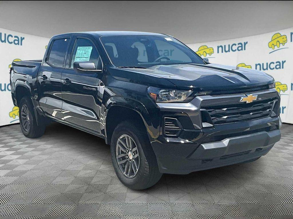 new 2025 Chevrolet Colorado car, priced at $38,890