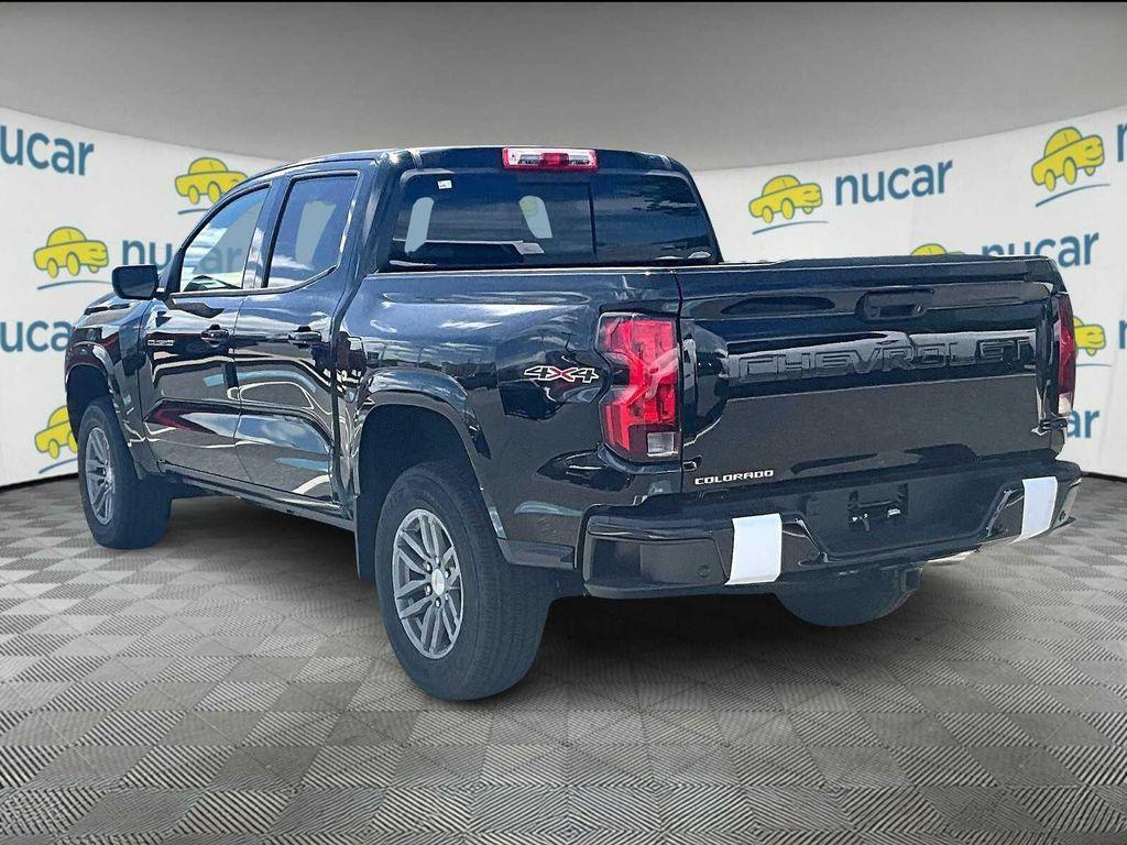 new 2025 Chevrolet Colorado car, priced at $38,890