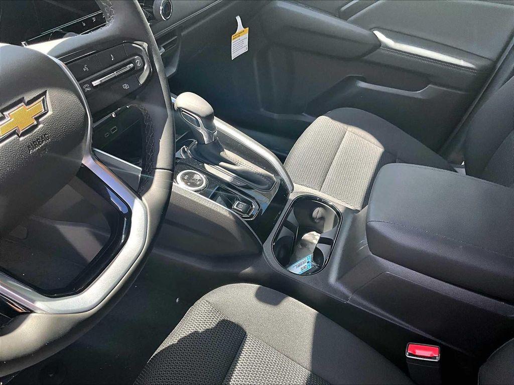 new 2025 Chevrolet Colorado car, priced at $38,890