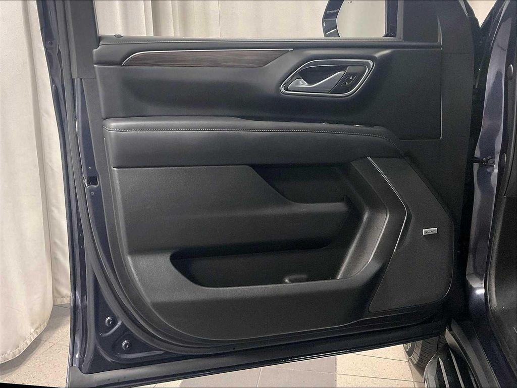 used 2022 Chevrolet Tahoe car, priced at $53,900