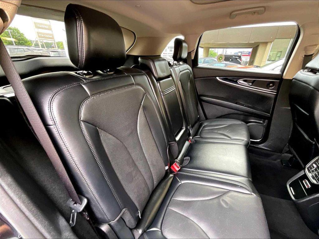 used 2022 Lincoln Nautilus car, priced at $33,900
