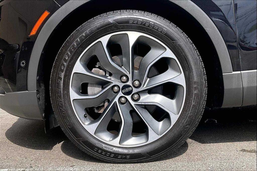 used 2022 Lincoln Nautilus car, priced at $36,300