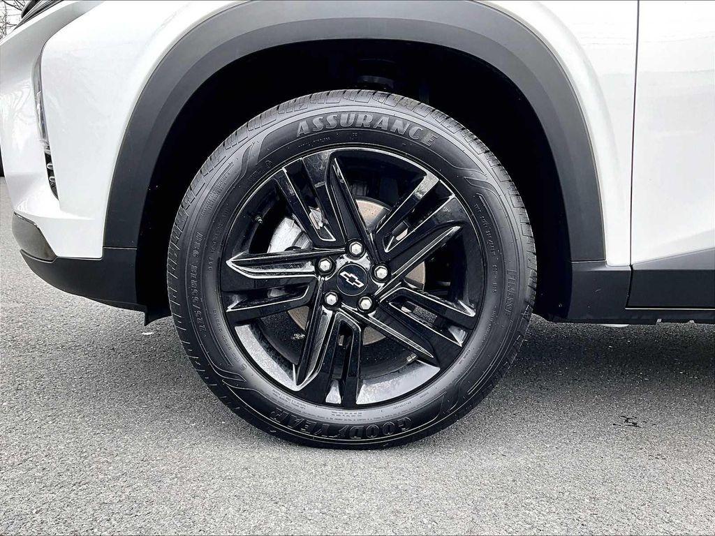 used 2024 Chevrolet Trax car, priced at $24,988