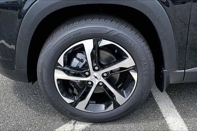 new 2025 Chevrolet Trax car, priced at $24,790