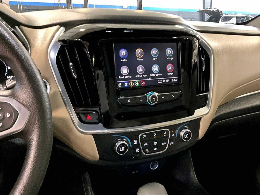 used 2022 Chevrolet Traverse car, priced at $24,900
