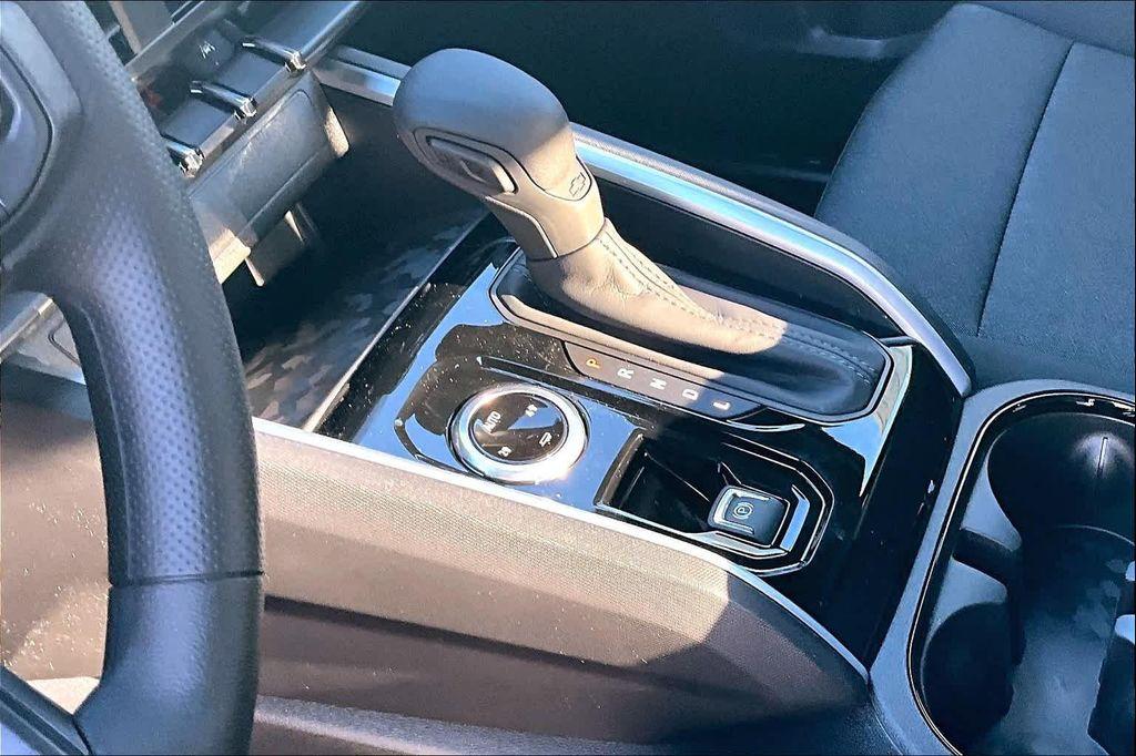 new 2024 Chevrolet Colorado car, priced at $37,895