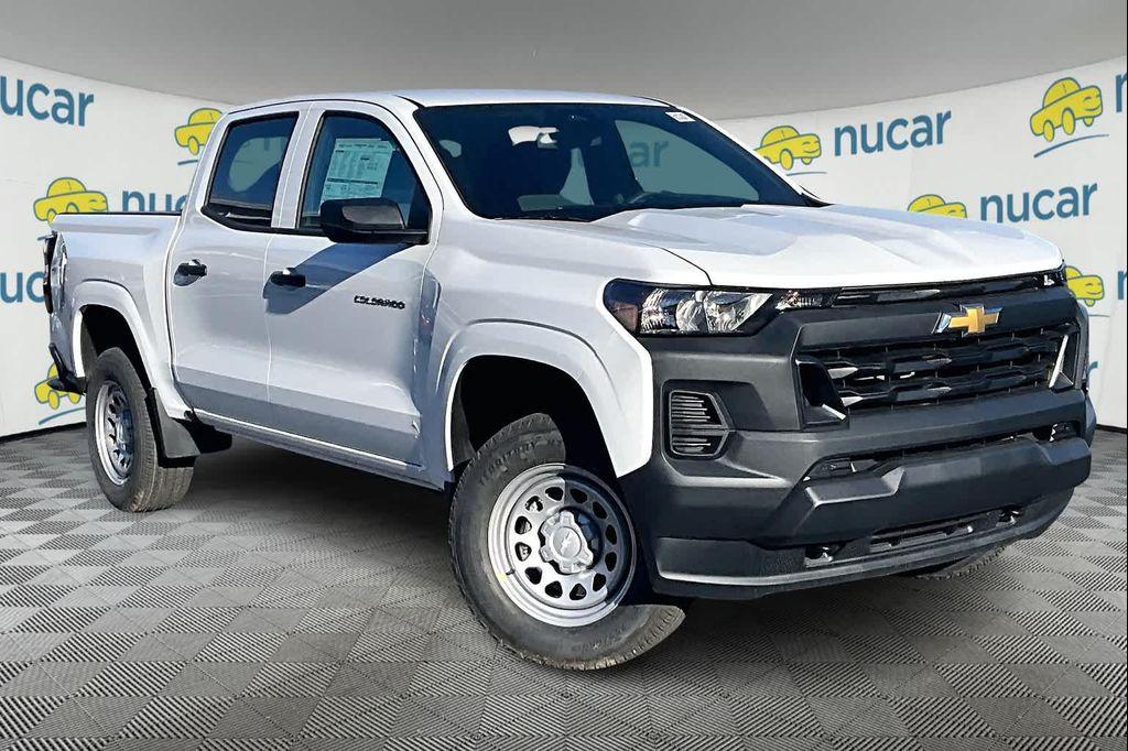 new 2024 Chevrolet Colorado car, priced at $37,895