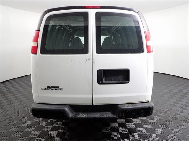 used 2009 Chevrolet Express 1500 car, priced at $4,500