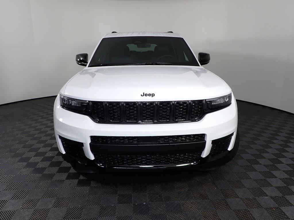 new 2025 Jeep Grand Cherokee L car, priced at $43,842