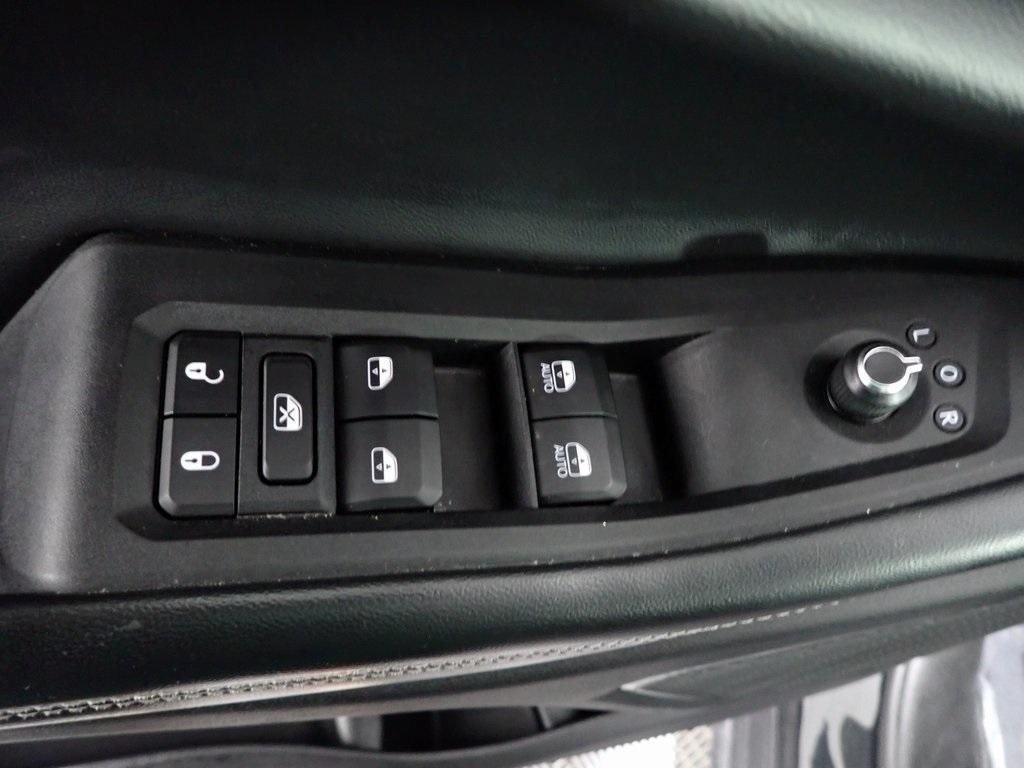 used 2022 Jeep Grand Cherokee L car, priced at $22,500