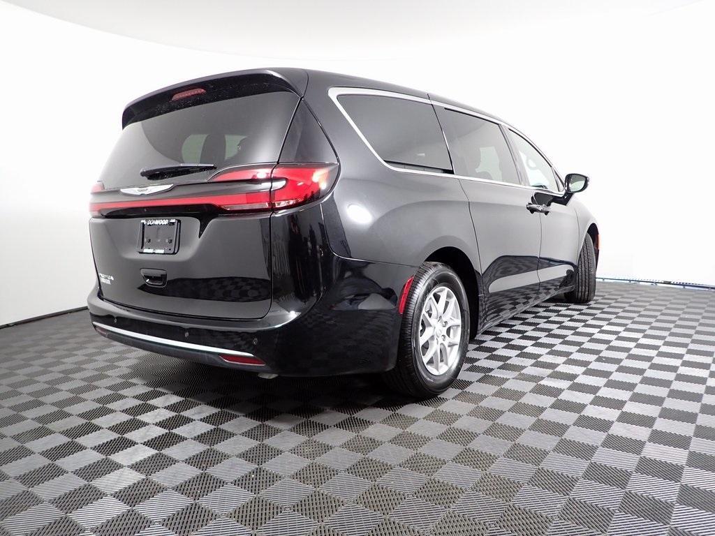 new 2025 Chrysler Pacifica car, priced at $40,075
