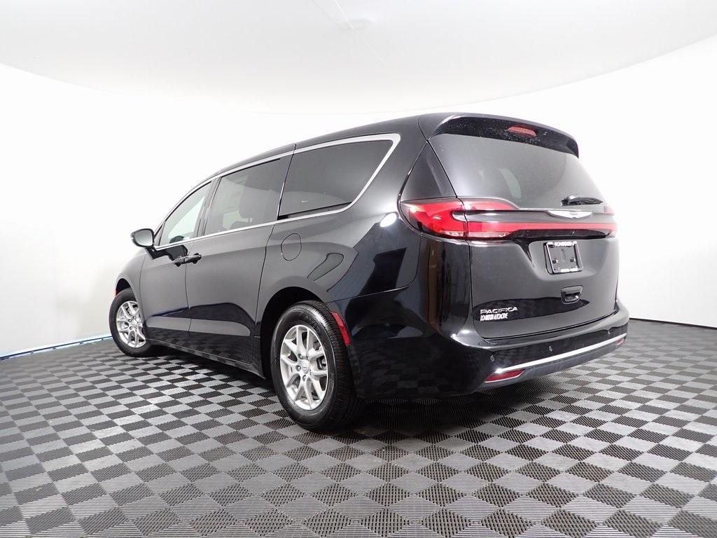 new 2025 Chrysler Pacifica car, priced at $40,075