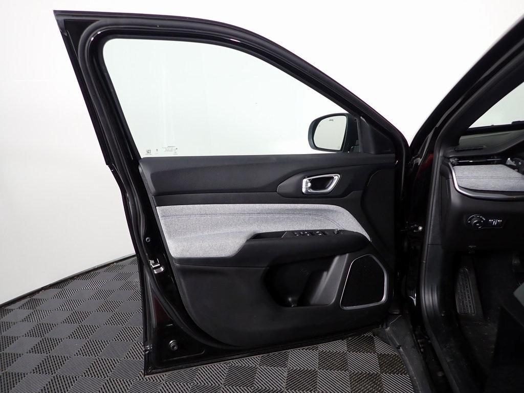 new 2025 Jeep Compass car, priced at $29,610