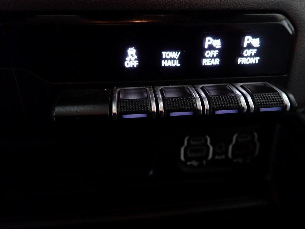 used 2020 Ram 1500 car, priced at $21,000