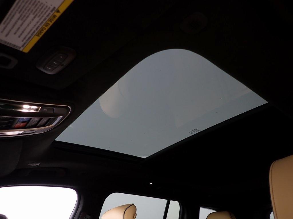 new 2025 Jeep Grand Cherokee car, priced at $59,582