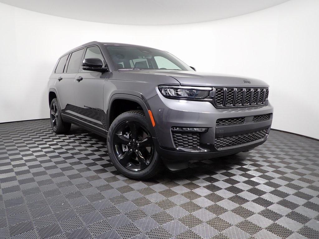 new 2025 Jeep Grand Cherokee L car, priced at $49,008
