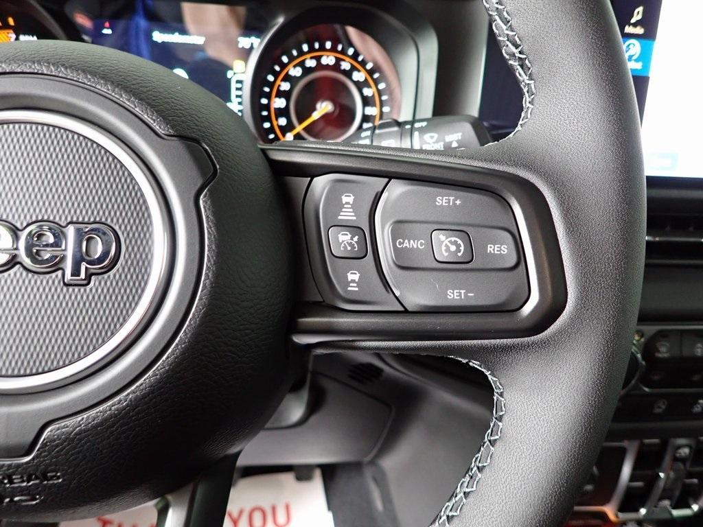 new 2025 Jeep Wrangler car, priced at $56,502