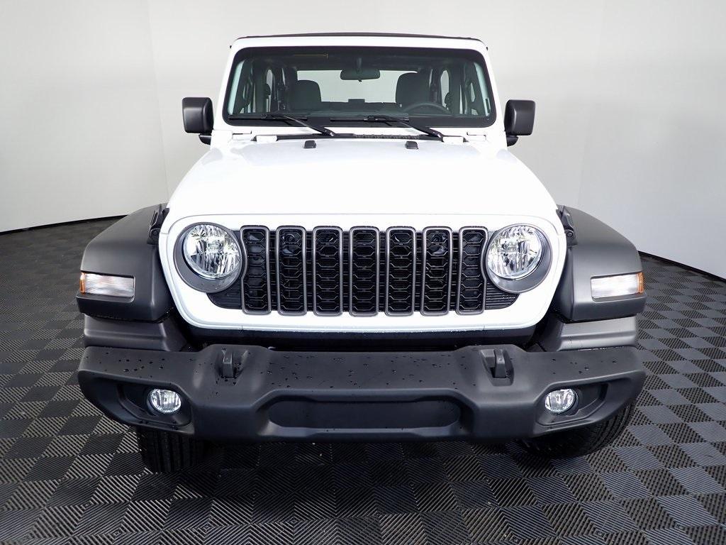 new 2025 Jeep Wrangler car, priced at $31,853