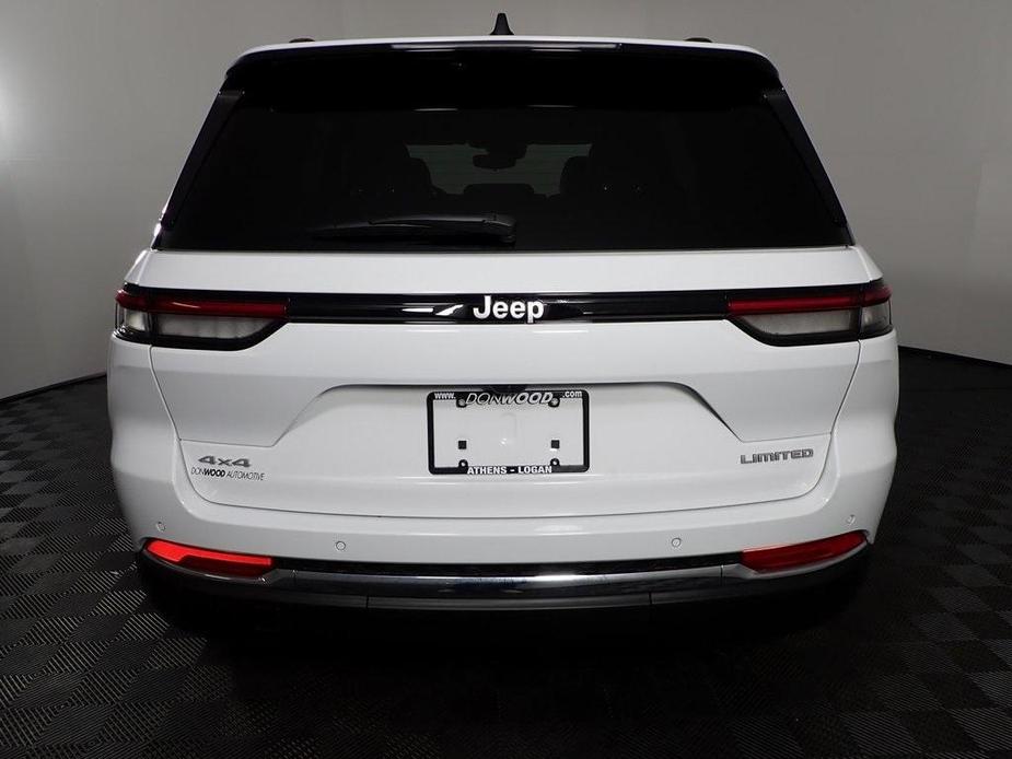 new 2024 Jeep Grand Cherokee car, priced at $47,198