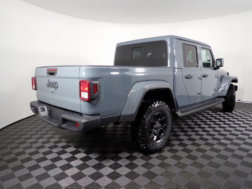 new 2025 Jeep Gladiator car, priced at $45,152