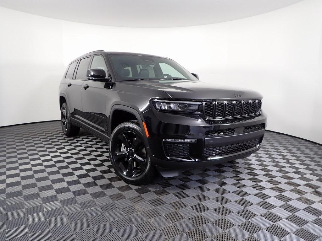 new 2025 Jeep Grand Cherokee L car, priced at $53,000