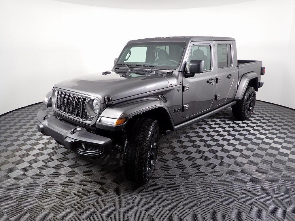 new 2025 Jeep Gladiator car, priced at $42,000