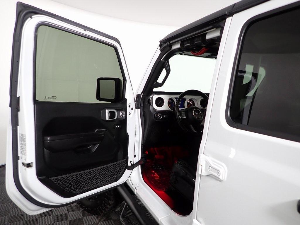used 2021 Jeep Wrangler Unlimited car, priced at $31,000