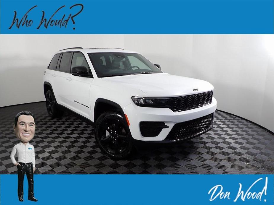 new 2024 Jeep Grand Cherokee car, priced at $44,750