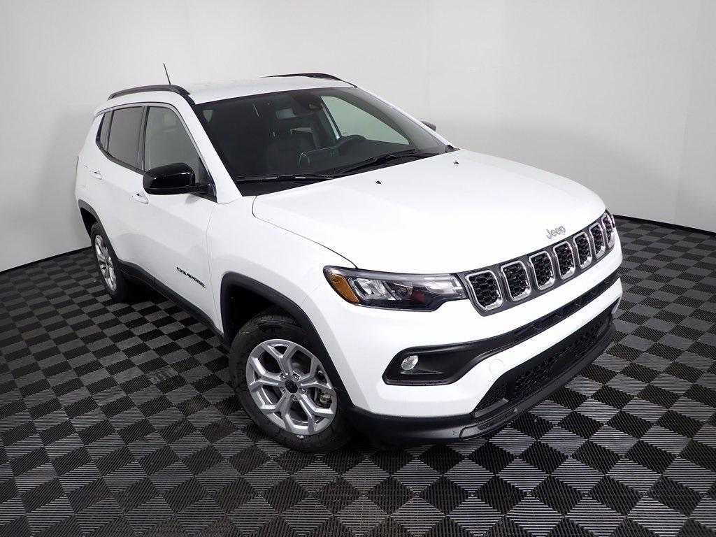 new 2025 Jeep Compass car, priced at $27,202