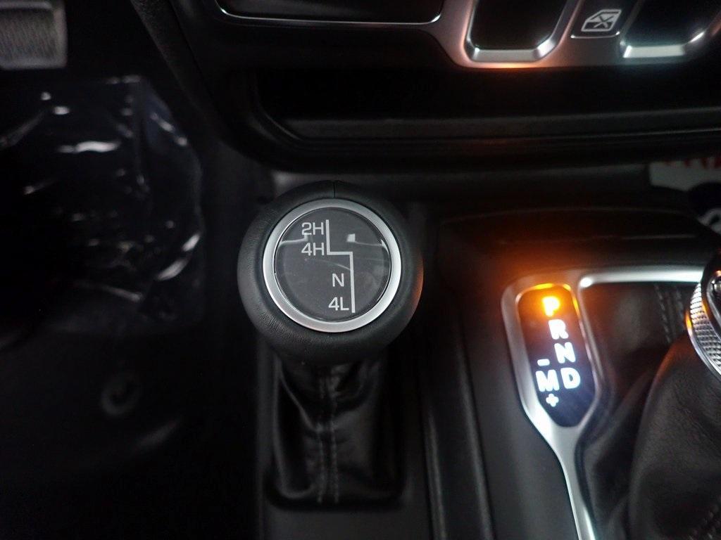 new 2025 Jeep Gladiator car, priced at $45,152