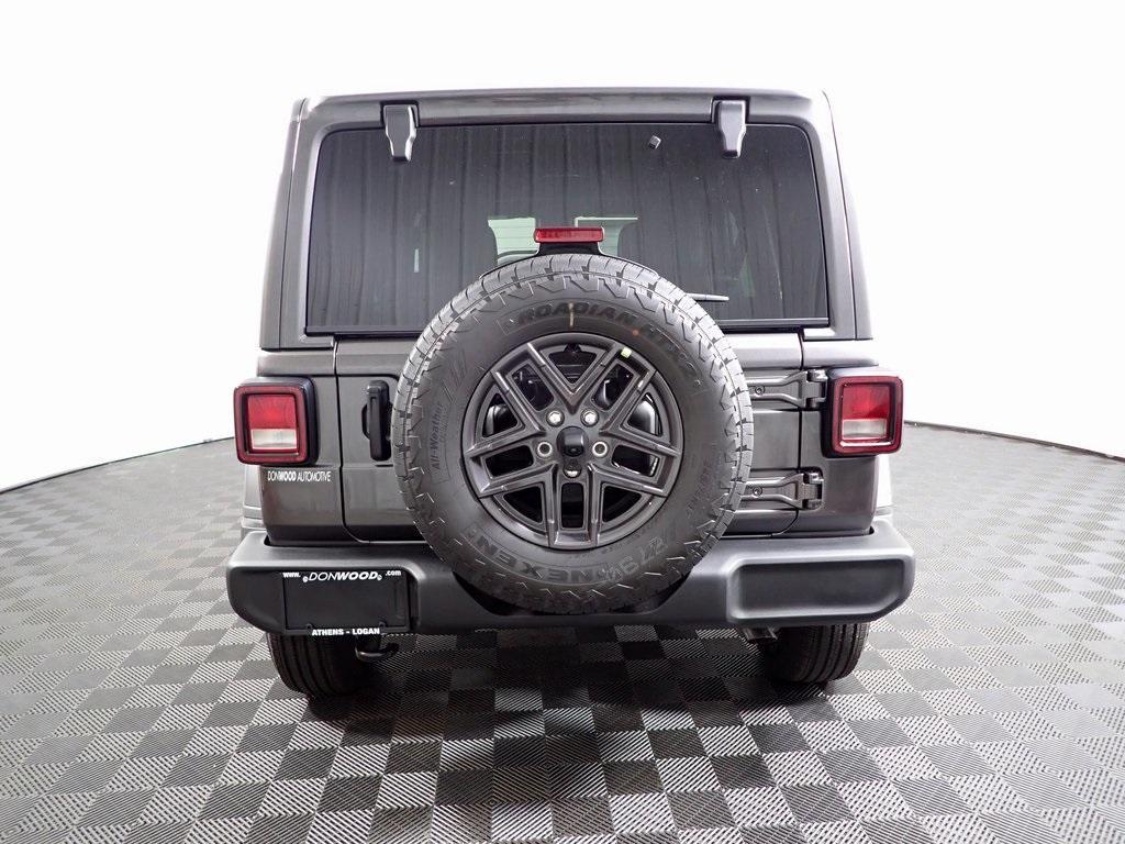 new 2025 Jeep Wrangler car, priced at $44,490