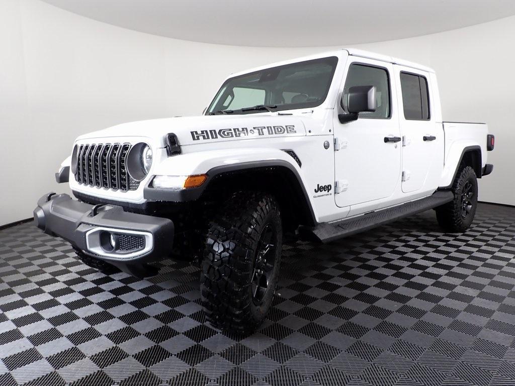 new 2025 Jeep Gladiator car, priced at $44,643